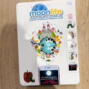 Moonlite Storybook Projector Set - Eric Carle